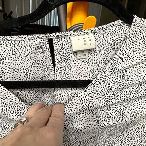 Patterned white black